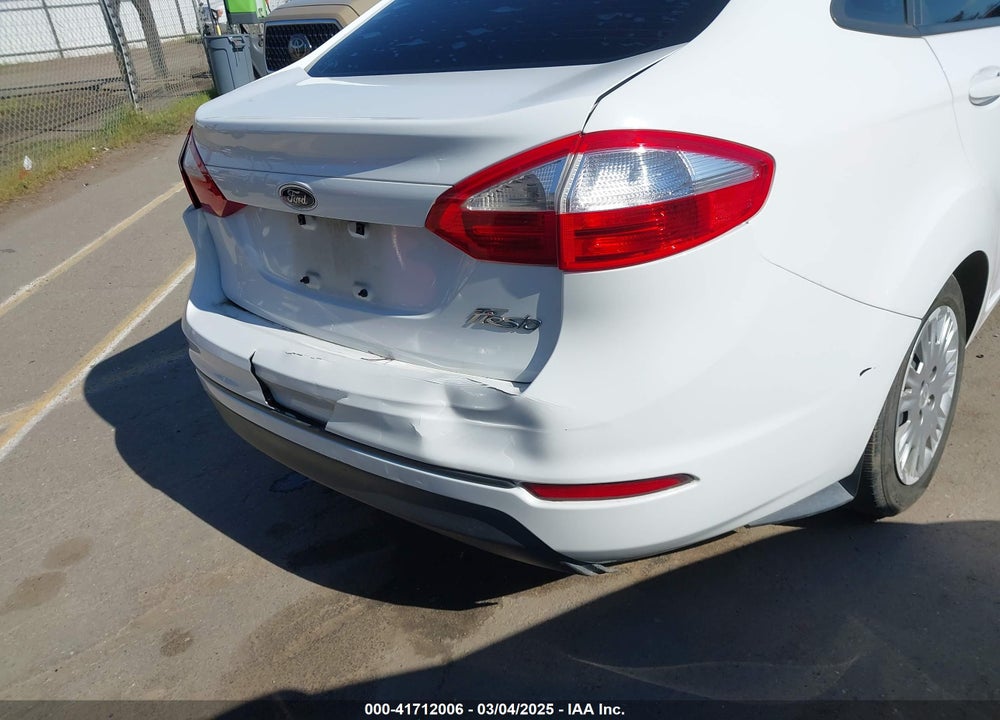 2014 FORD FIESTA VIN: 3FADP4AJ6EM235654