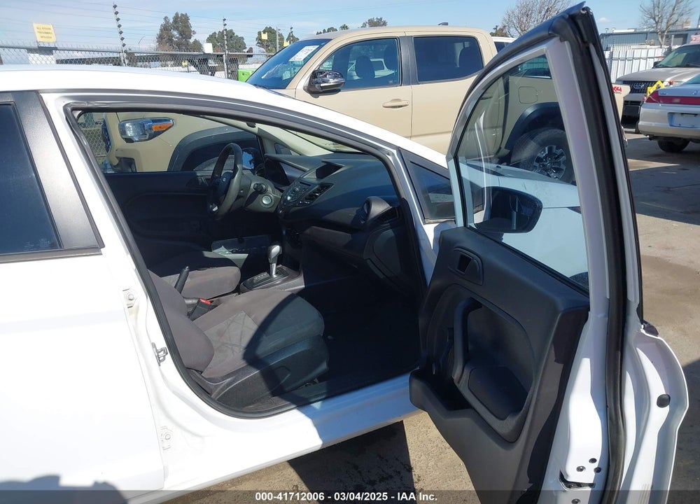 2014 FORD FIESTA VIN: 3FADP4AJ6EM235654