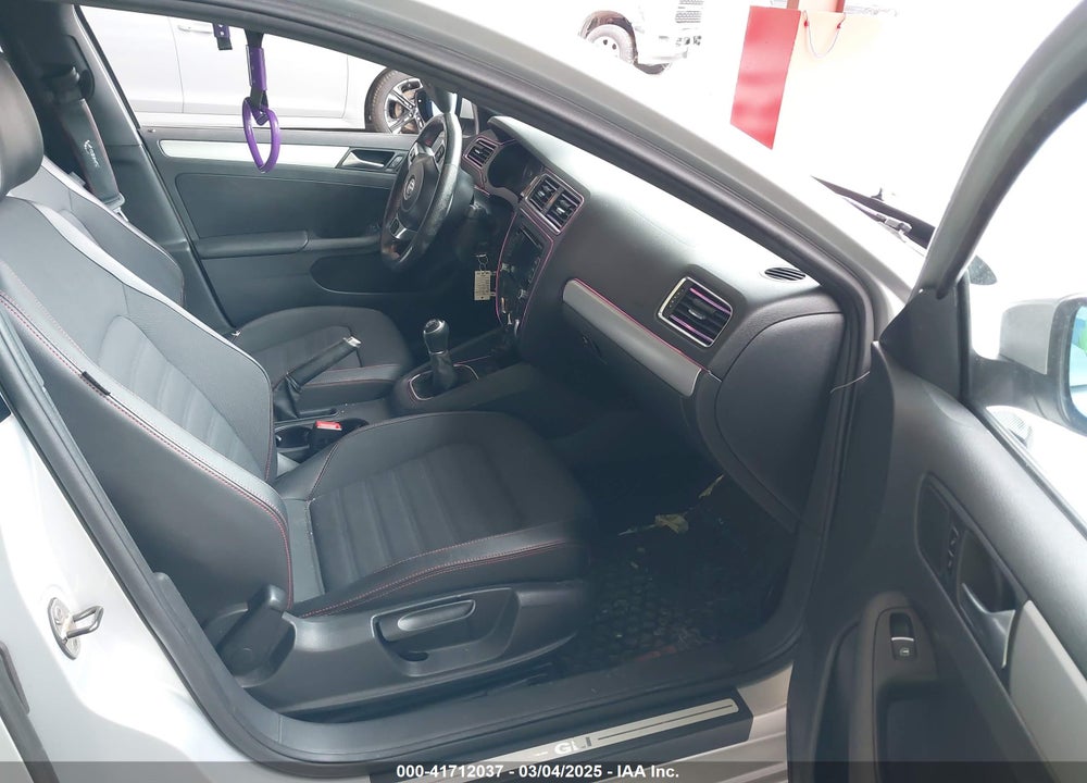 2012 VOLKSWAGEN JETTA VIN: 3VW567AJ1CM460223