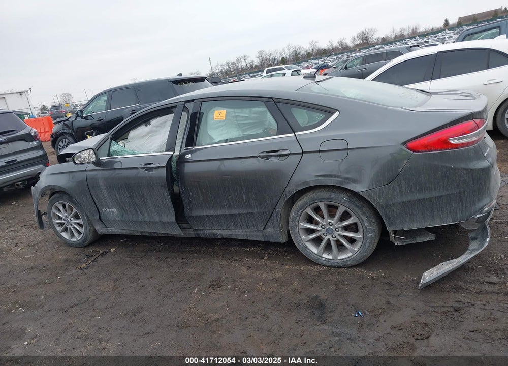 2017 FORD FUSION HYBRID VIN: 3FA6P0UU3HR327061