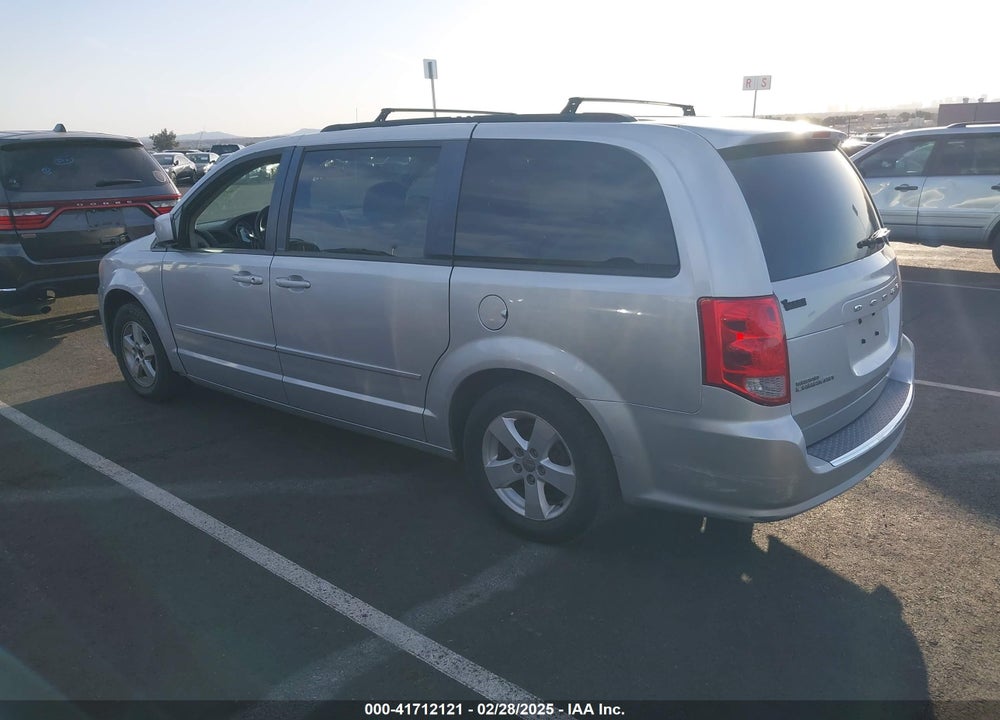 2011 DODGE GRAND CARAVAN MAINSTREET VIN: 2D4RN3DG3BR639888