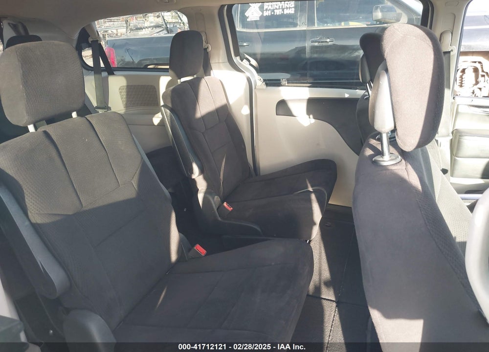 2011 DODGE GRAND CARAVAN MAINSTREET VIN: 2D4RN3DG3BR639888