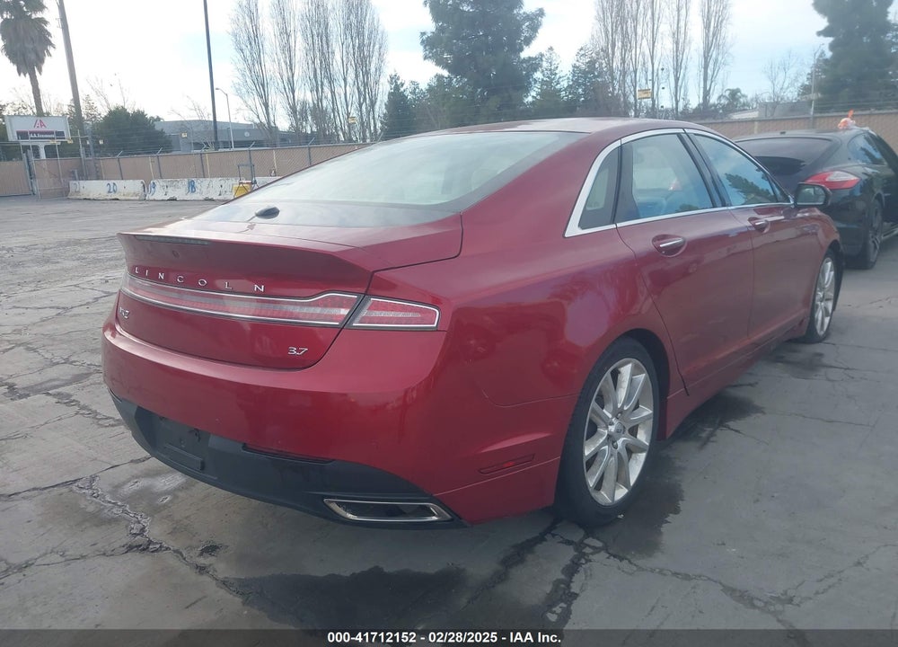 2014 LINCOLN MKZ VIN: 3LN6L2GK0ER803608