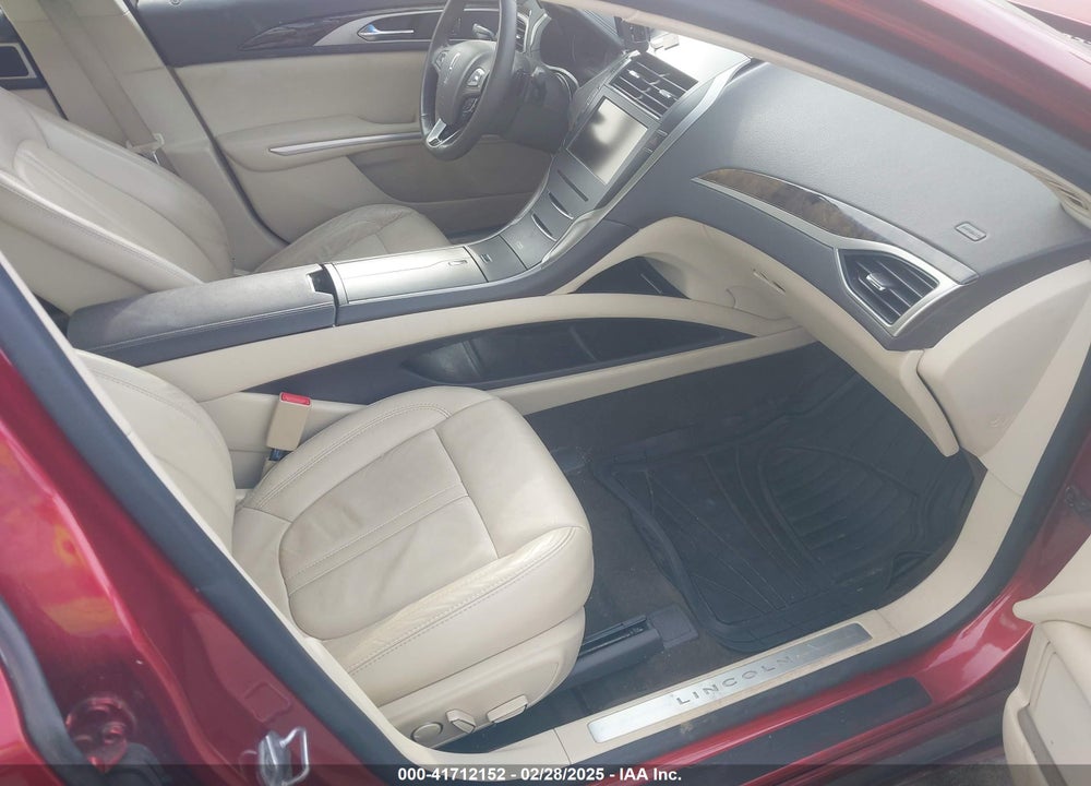 2014 LINCOLN MKZ VIN: 3LN6L2GK0ER803608