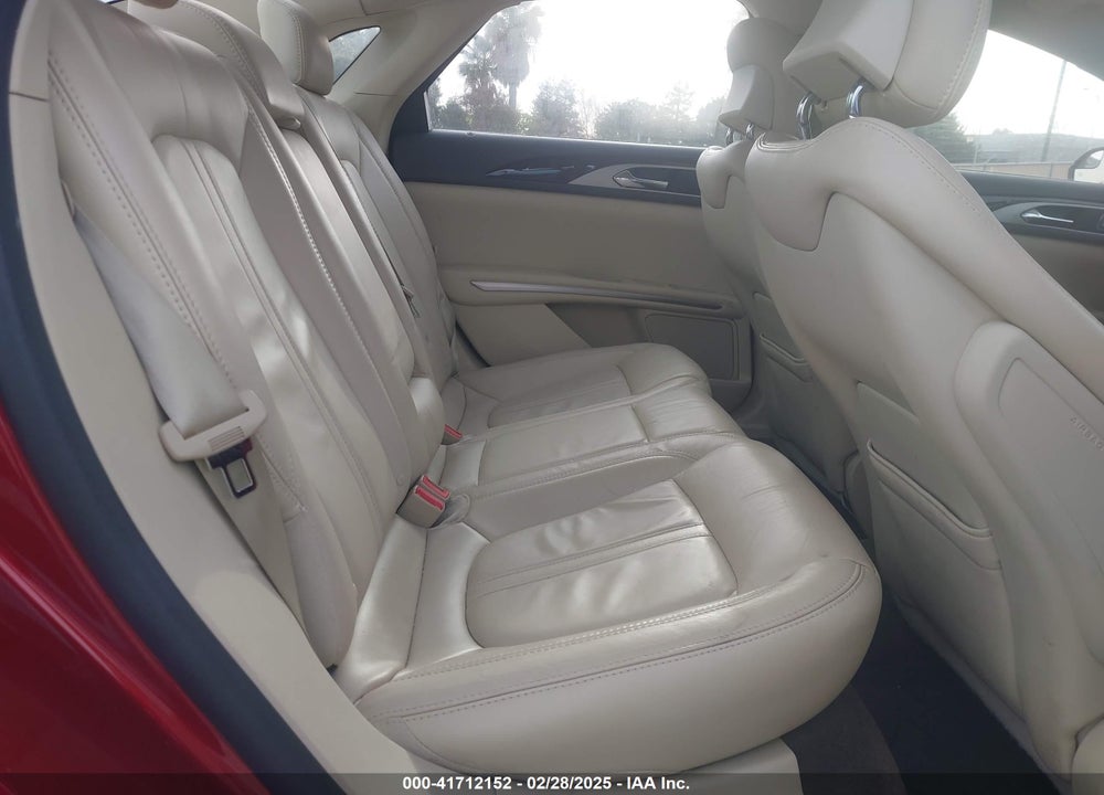 2014 LINCOLN MKZ VIN: 3LN6L2GK0ER803608