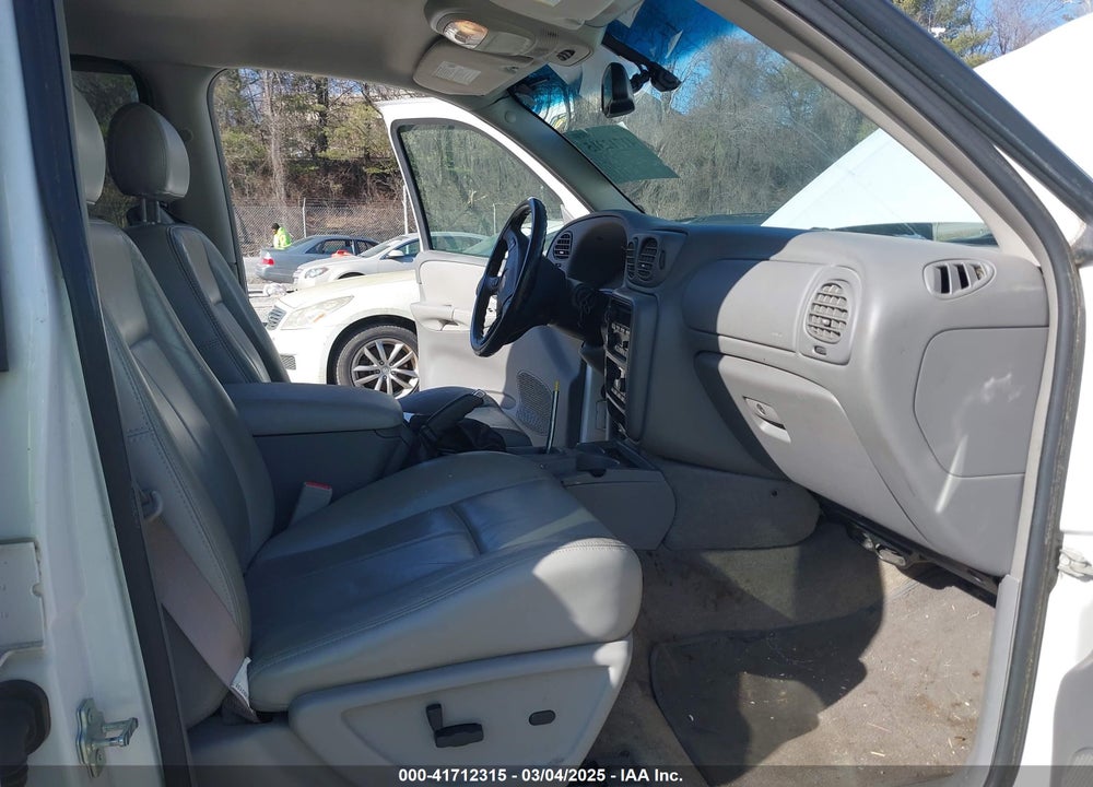 2006 CHEVROLET TRAILBLAZER LT VIN: 1GNDT13S062212638
