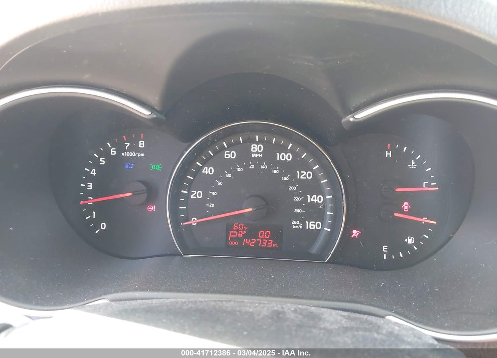 2014 KIA SORENTO VIN: 5XYKT3A67EG516961
