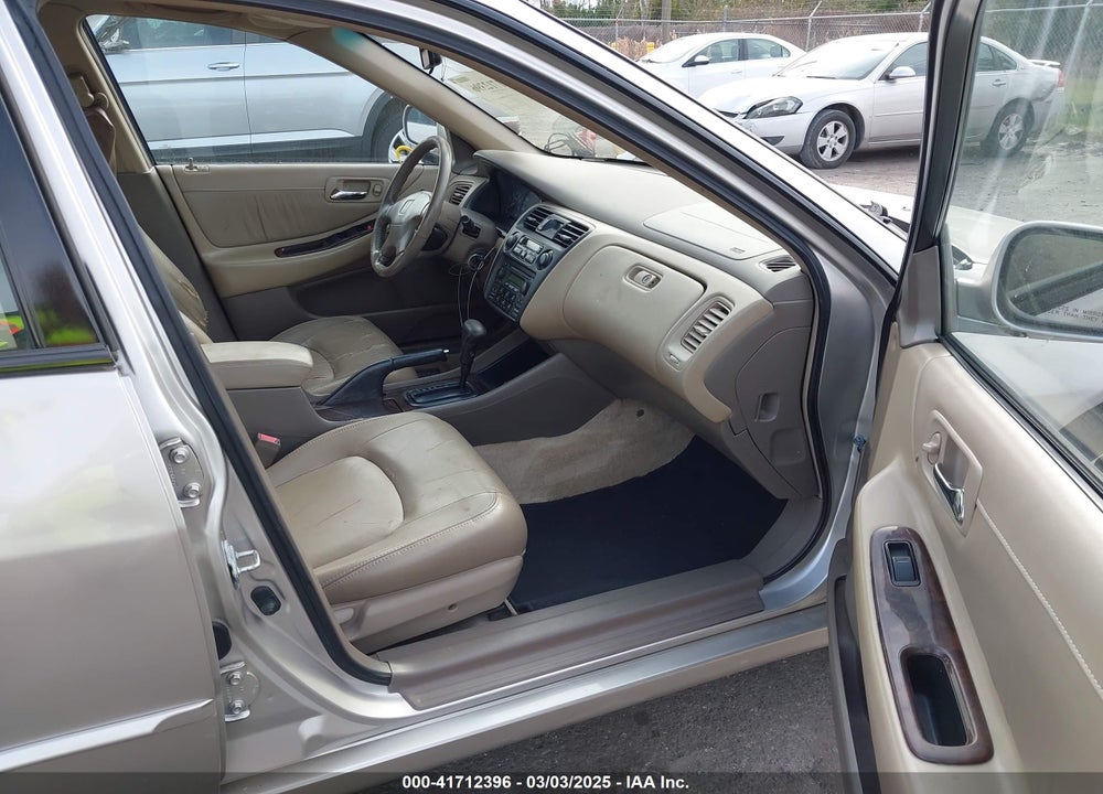 1999 HONDA ACCORD VIN: 1HGCG1654XA011252