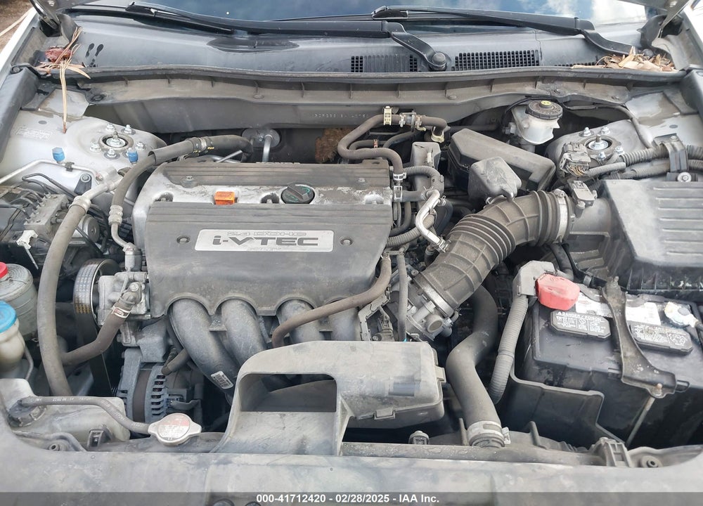 2008 HONDA ACCORD 2.4 LX VIN: 1HGCP263X8A140750