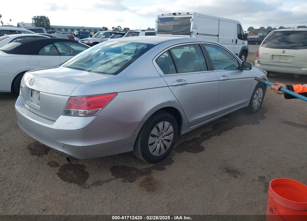 2008 HONDA ACCORD 2.4 LX VIN: 1HGCP263X8A140750