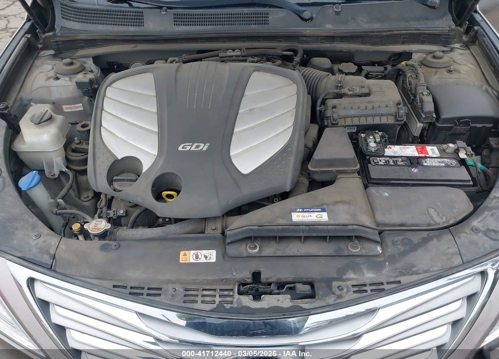 2013 HYUNDAI AZERA VIN: KMHFG4JGXDA218239