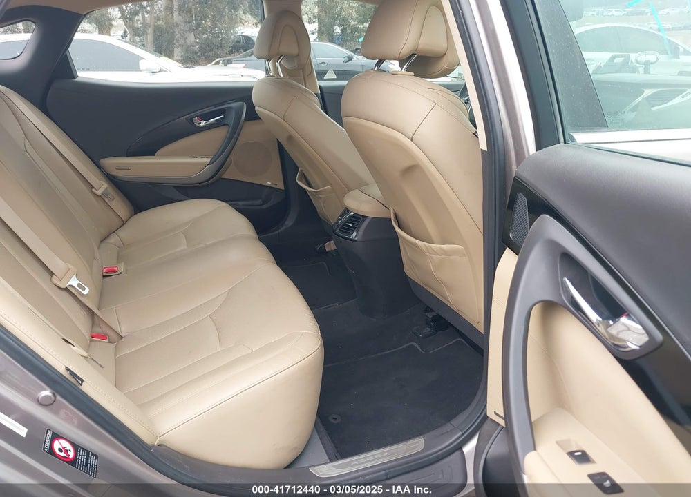 2013 HYUNDAI AZERA VIN: KMHFG4JGXDA218239
