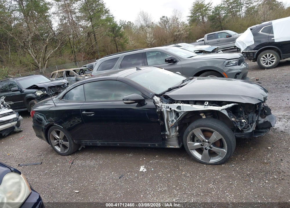 2011 LEXUS IS 250C VIN: JTHFF2C26B2519416