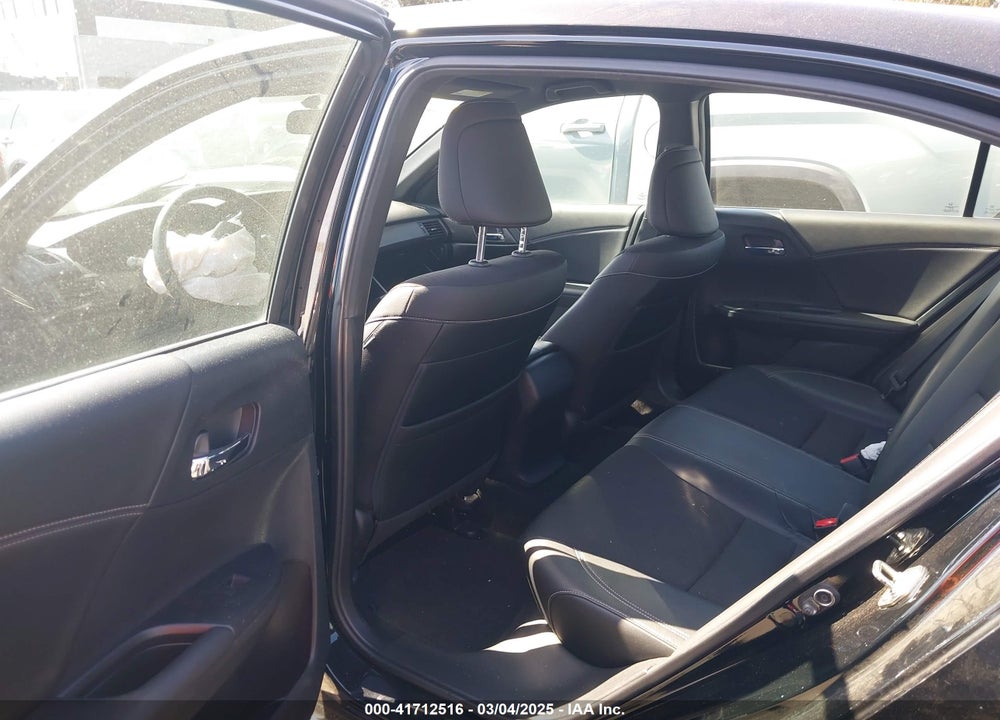2016 HONDA ACCORD VIN: 1HGCR2F58GA198348