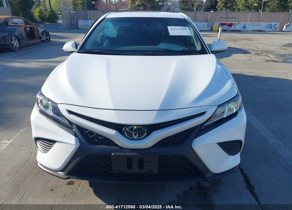 2020 TOYOTA CAMRY VIN: 4T1G11AK1LU988819