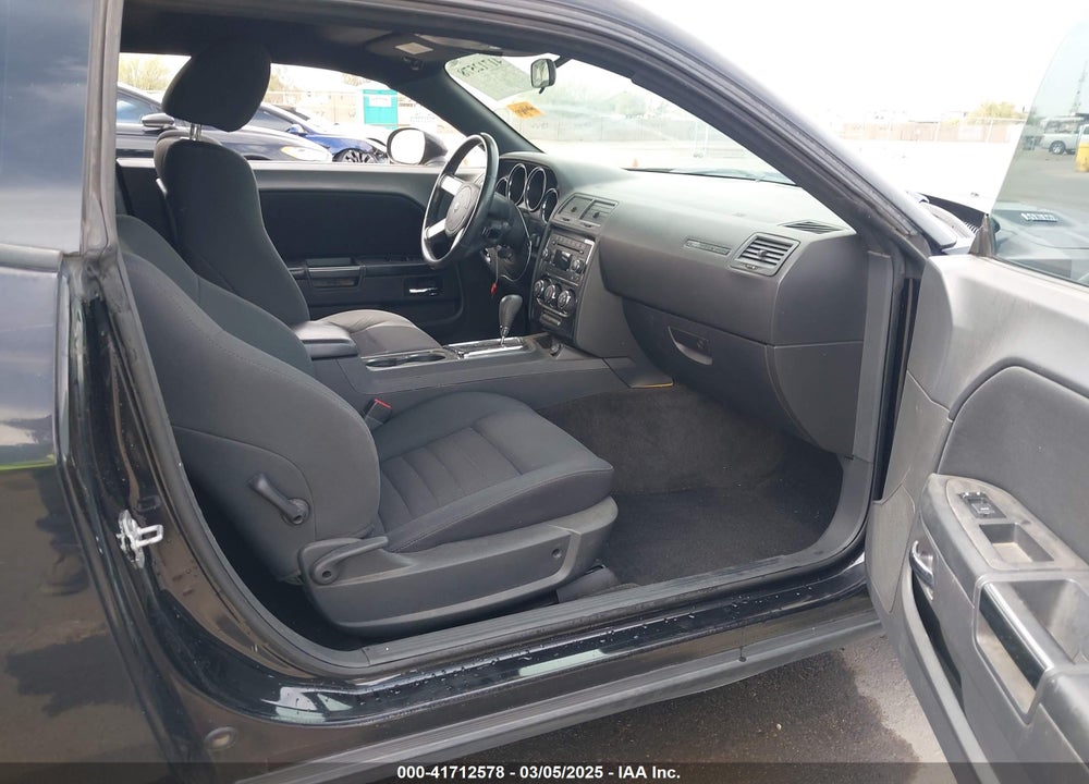 2010 DODGE CHALLENGER VIN: 2B3CJ5DT3AH314090
