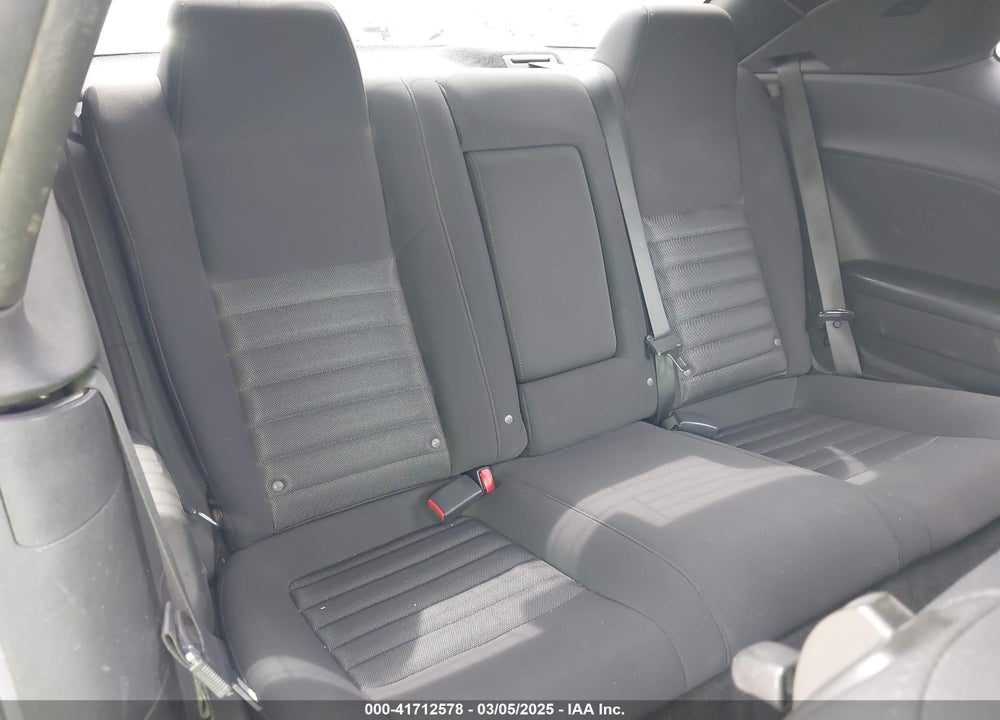 2010 DODGE CHALLENGER VIN: 2B3CJ5DT3AH314090