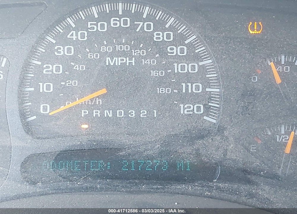 2006 CHEVROLET SUBURBAN 1500 VIN: 1GNFK16Z76J131999