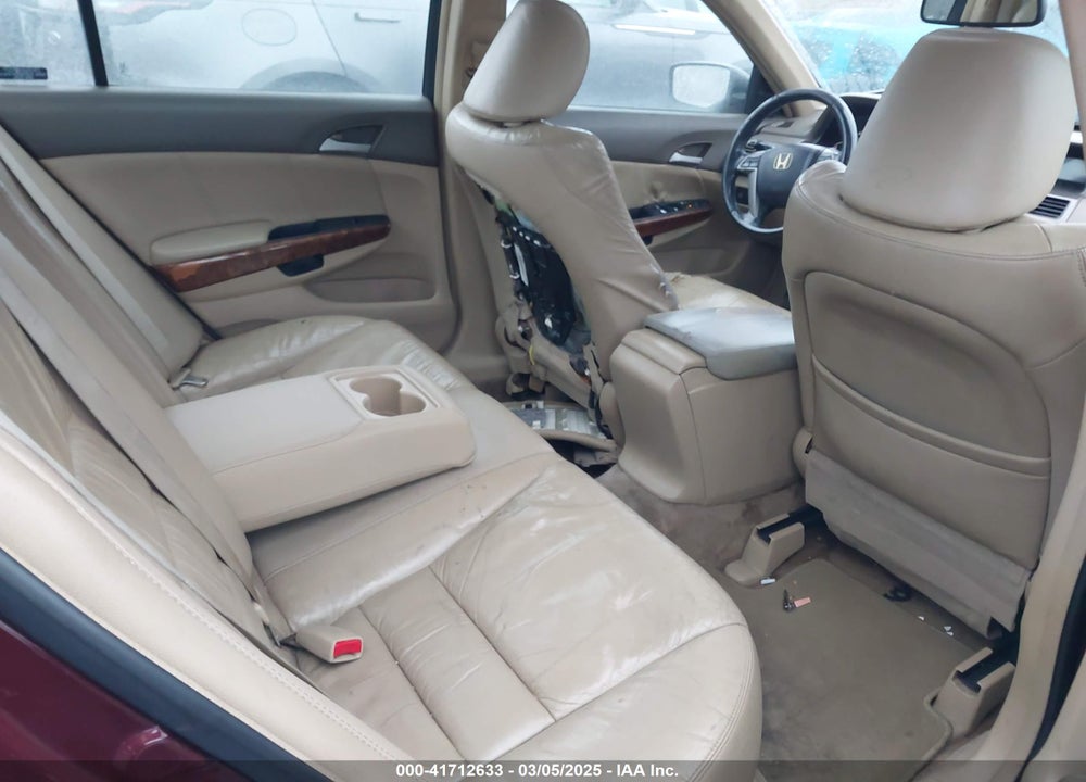 2009 HONDA ACCORD VIN: 1HGCP26849A143513