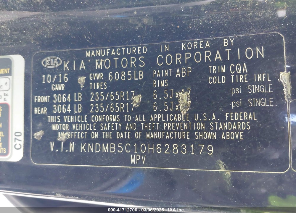 2017 KIA SEDONA VIN: KNDMB5C10H6283179