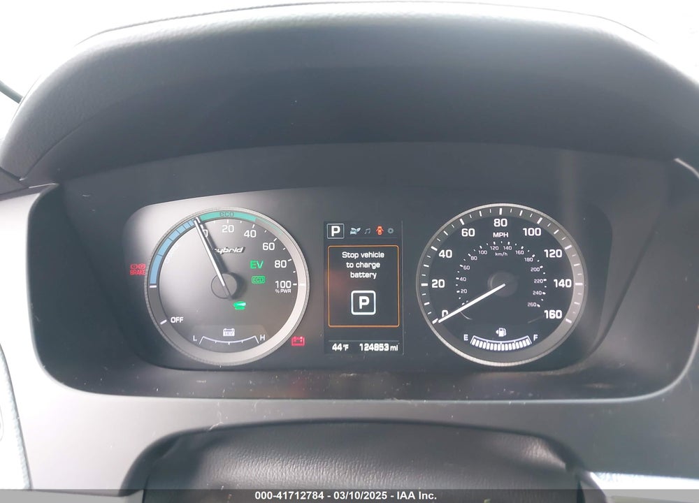 2017 HYUNDAI SONATA HYBRID VIN: KMHE24L12HA043607