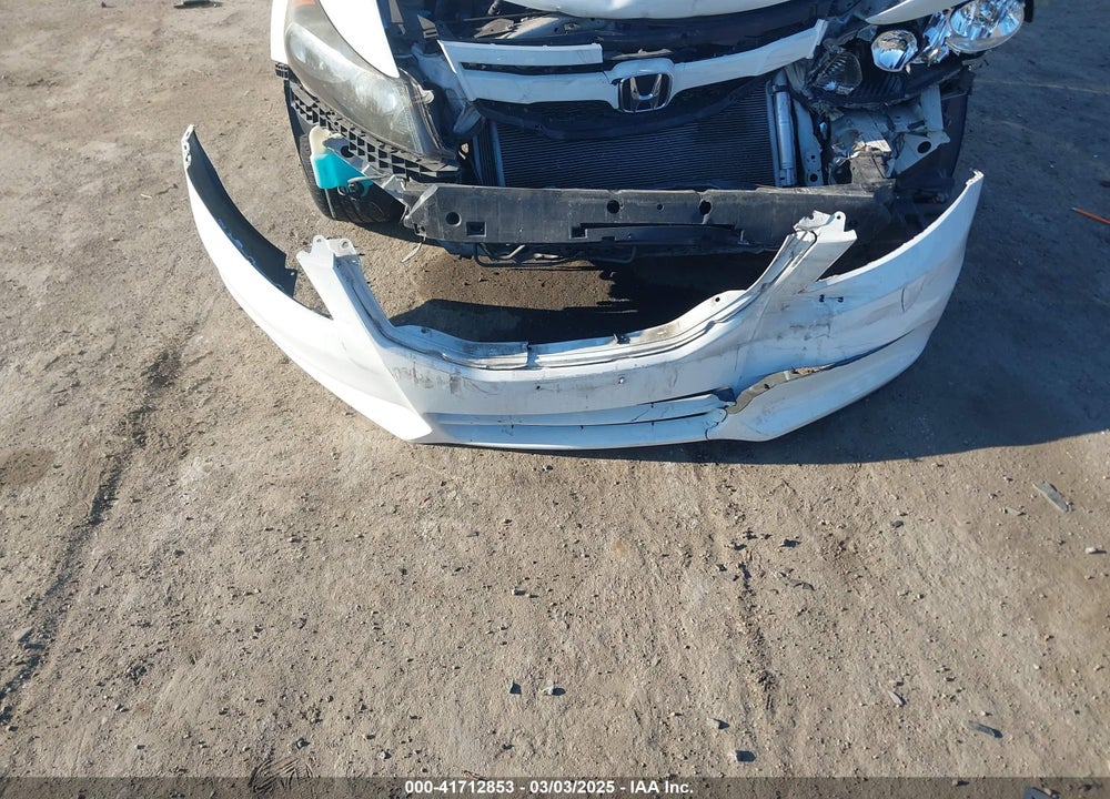2011 HONDA ACCORD 2.4 SE VIN: 1HGCP2F64BA146819