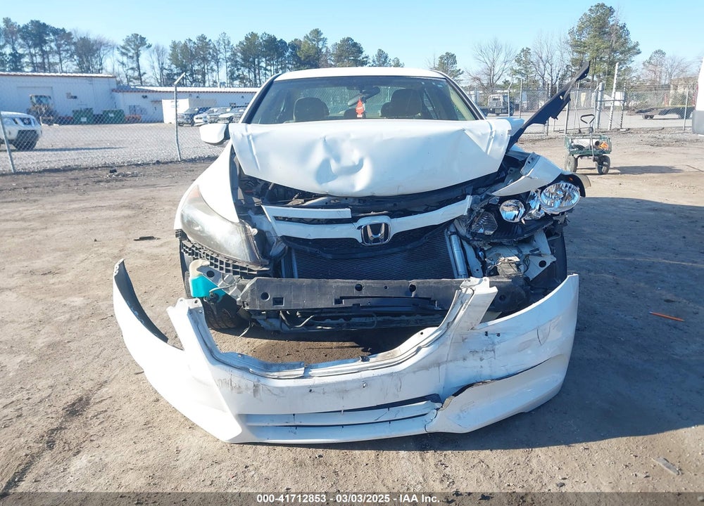2011 HONDA ACCORD 2.4 SE VIN: 1HGCP2F64BA146819