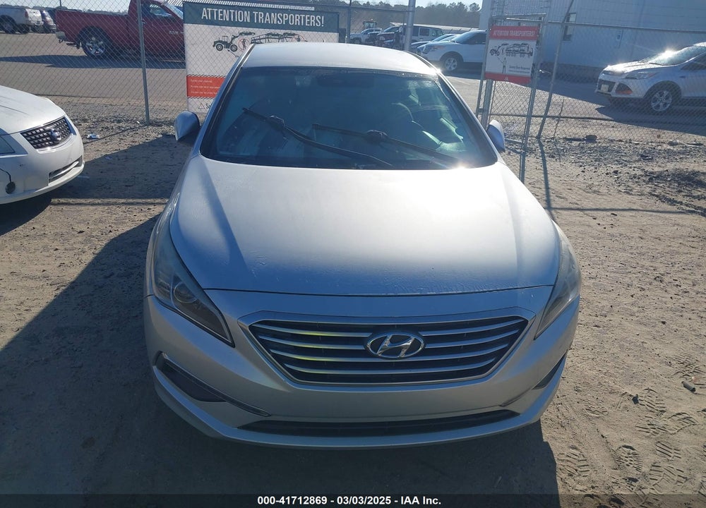 2015 HYUNDAI SONATA VIN: 5NPE24AF0FH229655
