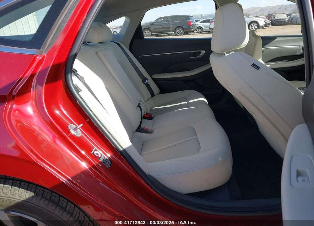 2023 HYUNDAI SONATA VIN: KMHL64JA8PA273438