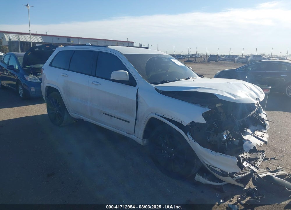 2017 JEEP GRAND CHEROKEE ALTITUDE 4X4 VIN: 1C4RJFAG2HC876727