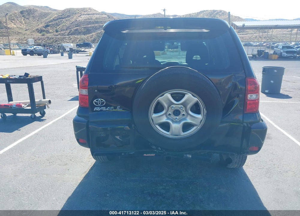 2005 TOYOTA RAV4 VIN: JTEGD20V250053330