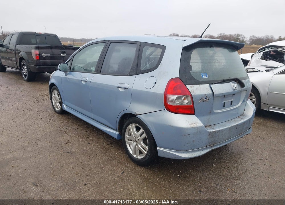 2008 HONDA FIT VIN: JHMGD38618S003436