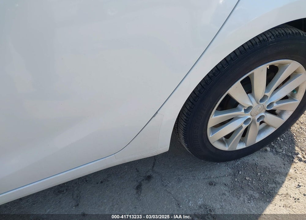 2014 KIA FORTE VIN: KNAFX4A69E5063640