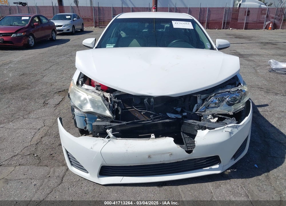 2014 TOYOTA CAMRY HYBRID VIN: 4T1BD1FK5EU135465