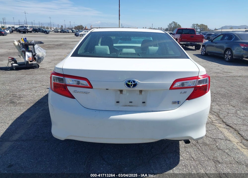 2014 TOYOTA CAMRY HYBRID VIN: 4T1BD1FK5EU135465