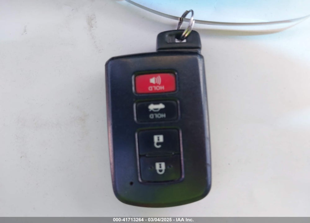 2014 TOYOTA CAMRY HYBRID VIN: 4T1BD1FK5EU135465