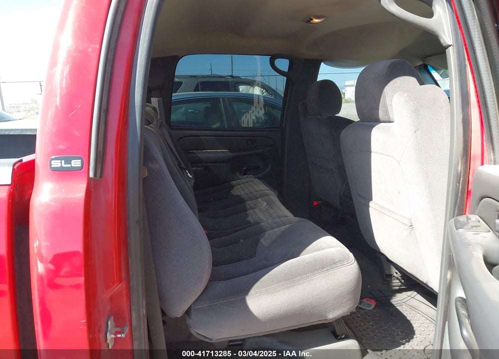 2005 GMC SIERRA 1500 SLE VIN: 2GTEC13T951199456