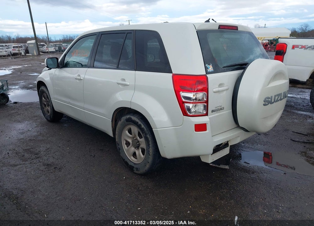 2009 SUZUKI GRAND VITARA VIN: JS3TE042X94100012