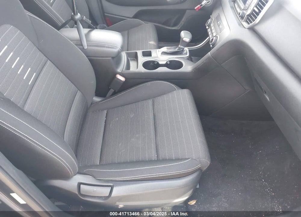 2018 KIA SPORTAGE VIN: KNDPM3AC3J7316949