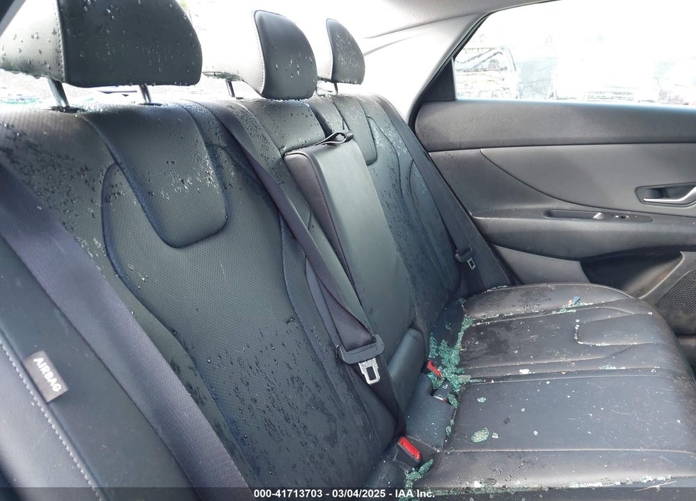 2024 HYUNDAI ELANTRA HYBRID VIN: KMHLN4DJ9RU095877