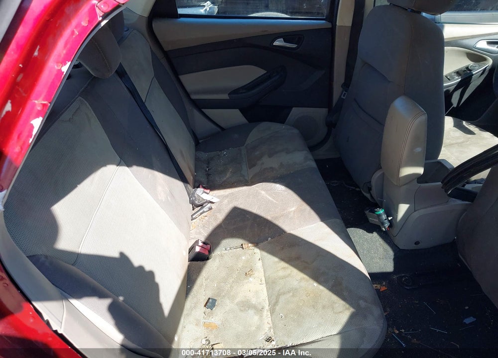2014 FORD FOCUS VIN: 1FADP3F25EL190736