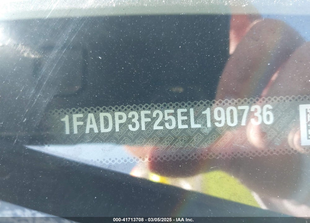 2014 FORD FOCUS VIN: 1FADP3F25EL190736