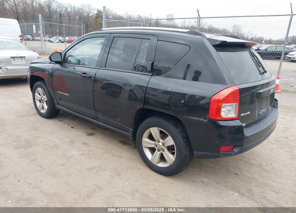 2012 JEEP COMPASS LATITUDE VIN: 1C4NJDEB1CD555704