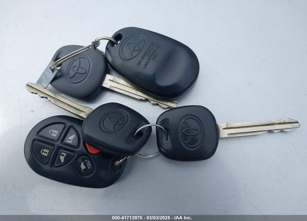 2007 TOYOTA SIENNA VIN: 5TDZK22C17S098368