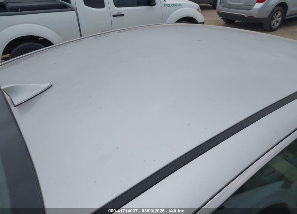 2012 KIA OPTIMA HYBRID VIN: KNAGM4AD2C5009878