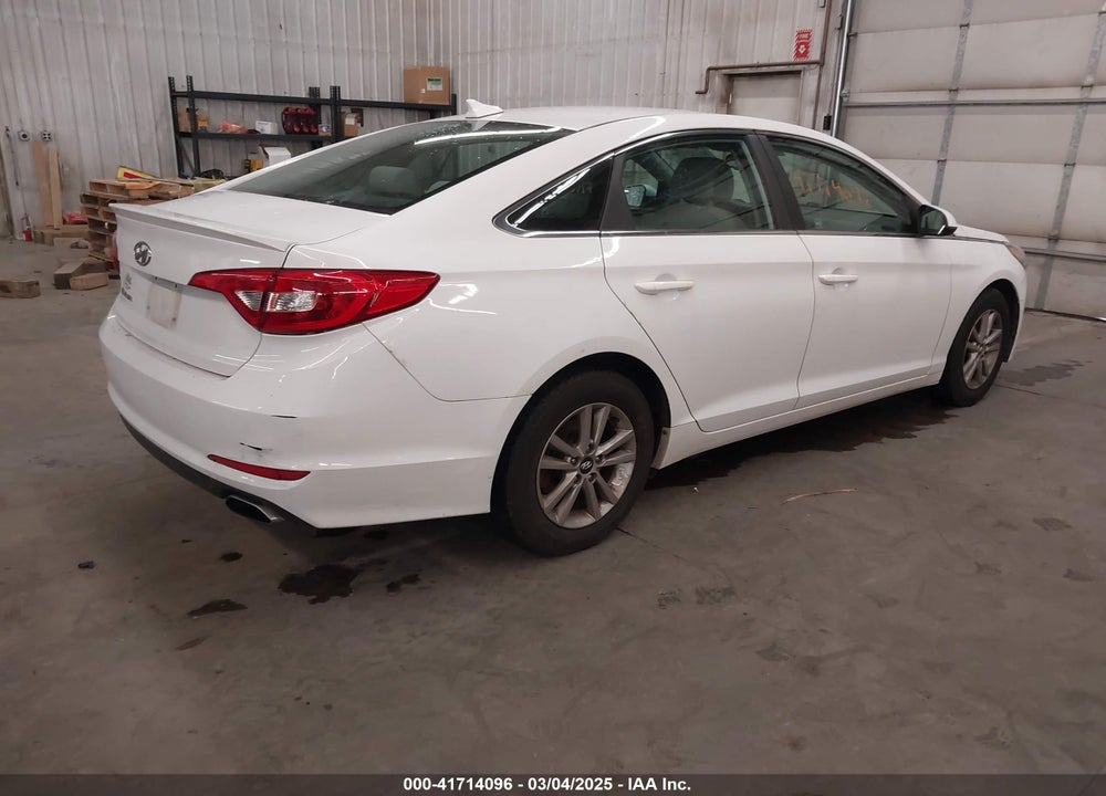 2016 HYUNDAI SONATA VIN: 5NPE24AF3GH283422