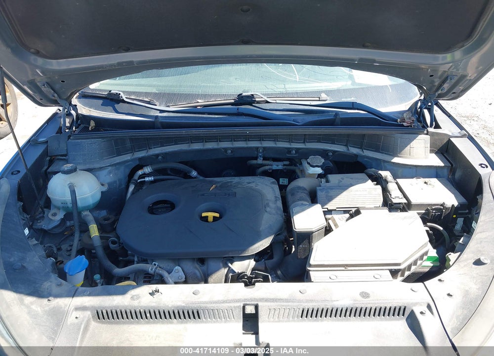 2018 HYUNDAI TUCSON VIN: KM8J3CA42JU601320