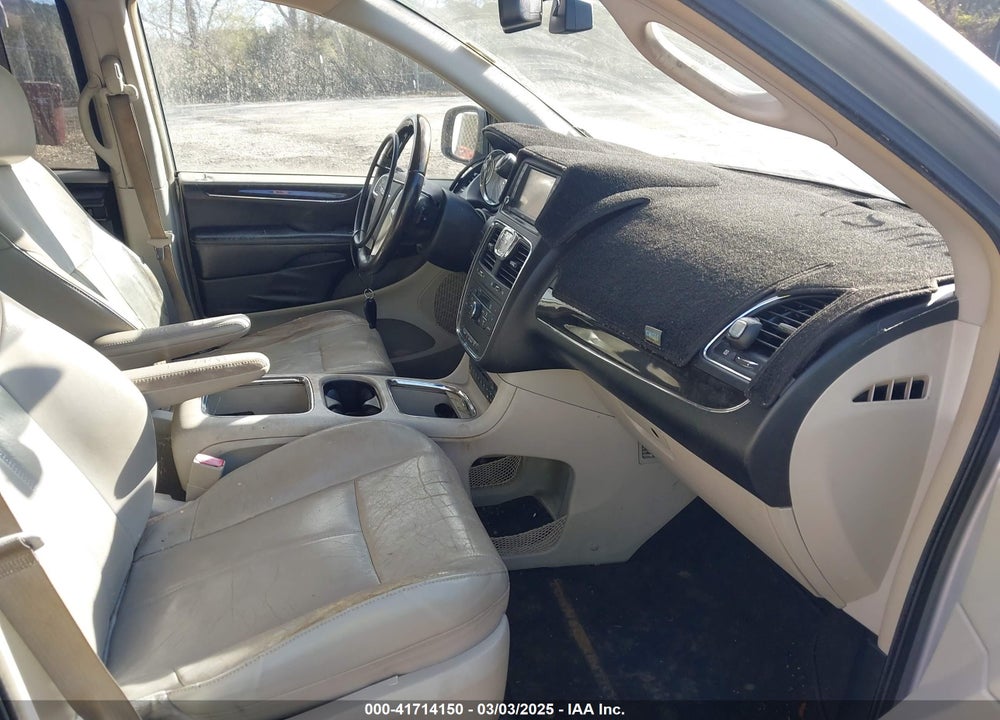 2012 CHRYSLER TOWN & COUNTRY VIN: 2C4RC1GG7CR278413