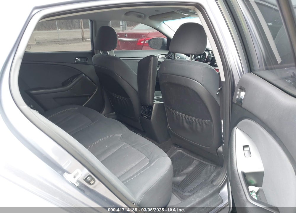 2012 KIA OPTIMA HYBRID VIN: KNAGM4AD3C5011946
