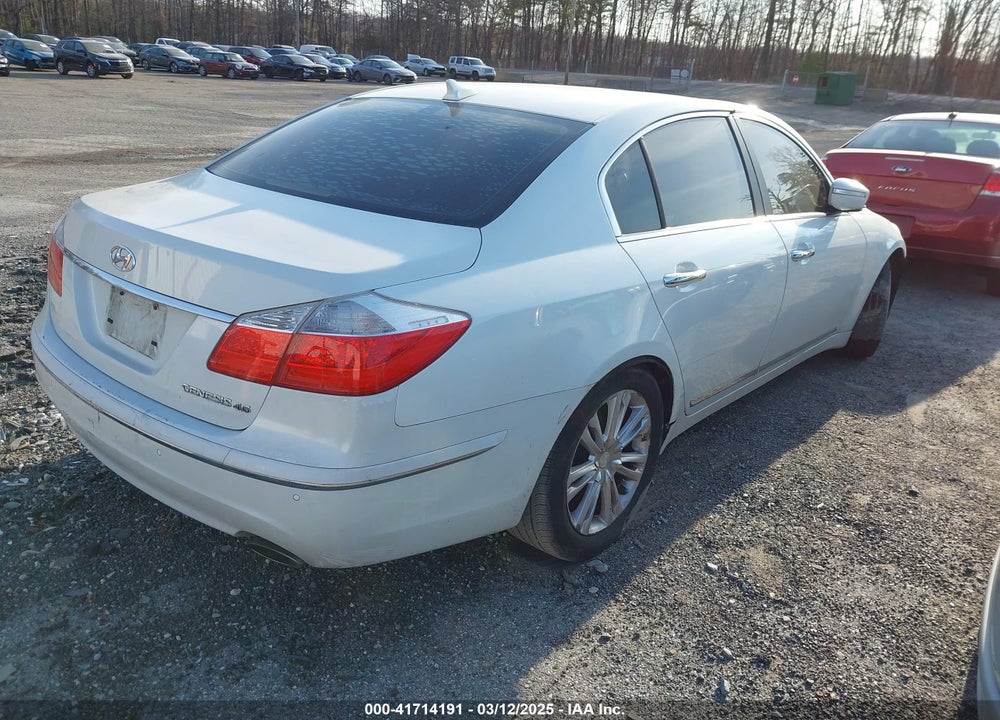 2010 HYUNDAI GENESIS VIN: KMHGC4DF7AU107192